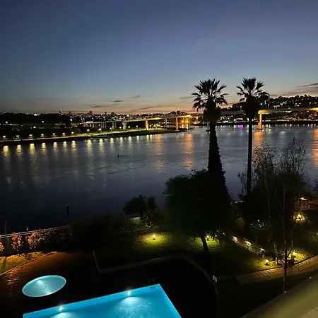 Rio Douro Apartment Deluxe - Porto شقة بورتو